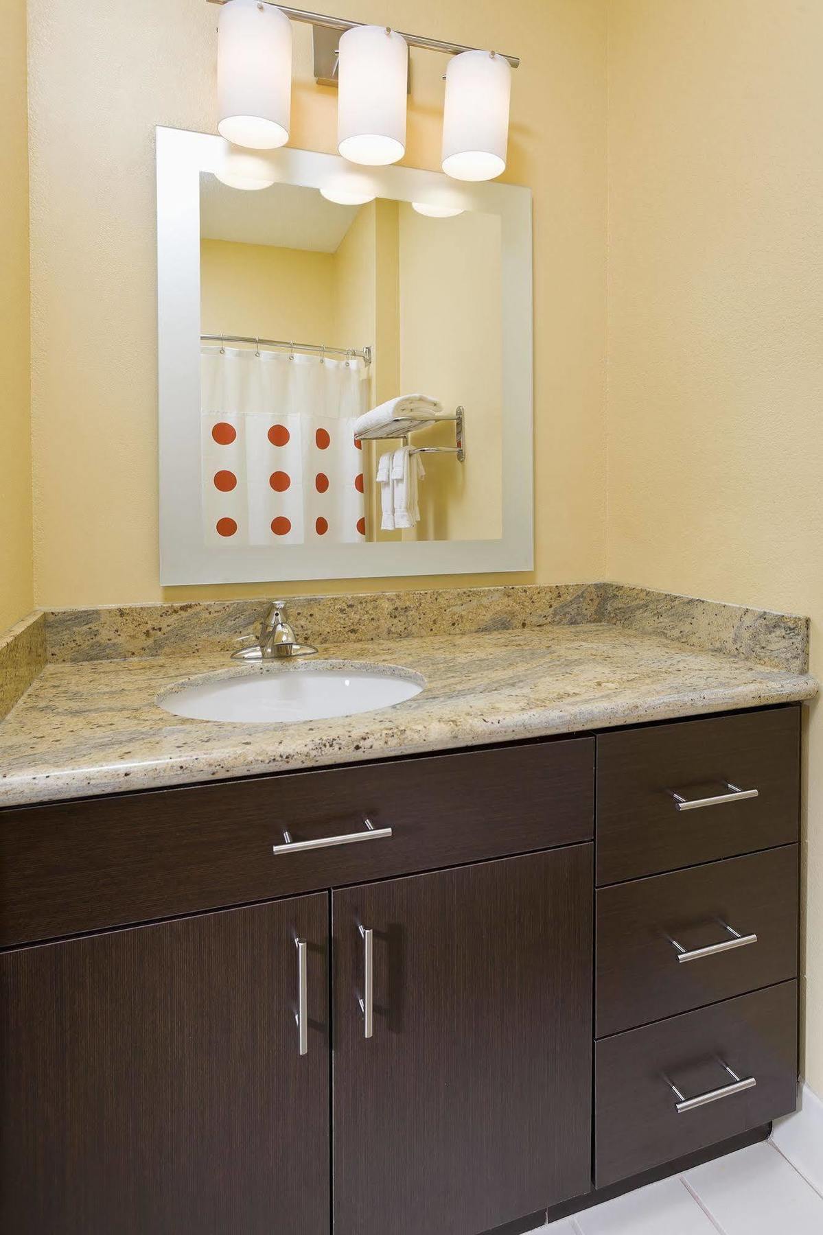 Sonesta Simply Suites Houston Brookhollow Exterior photo